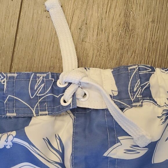 Boys Swim Trunks M  - Picture 2 of 6